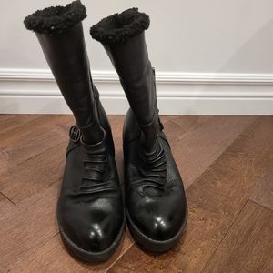 3/$15 Leather boots